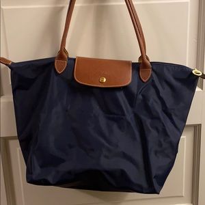 Longchamp purse